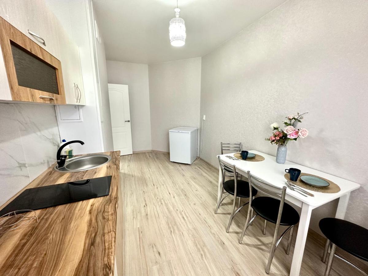 1 Комнатная Драмтеатр 1Bedroom Apartment Ust-Kamenogorsk Luaran gambar