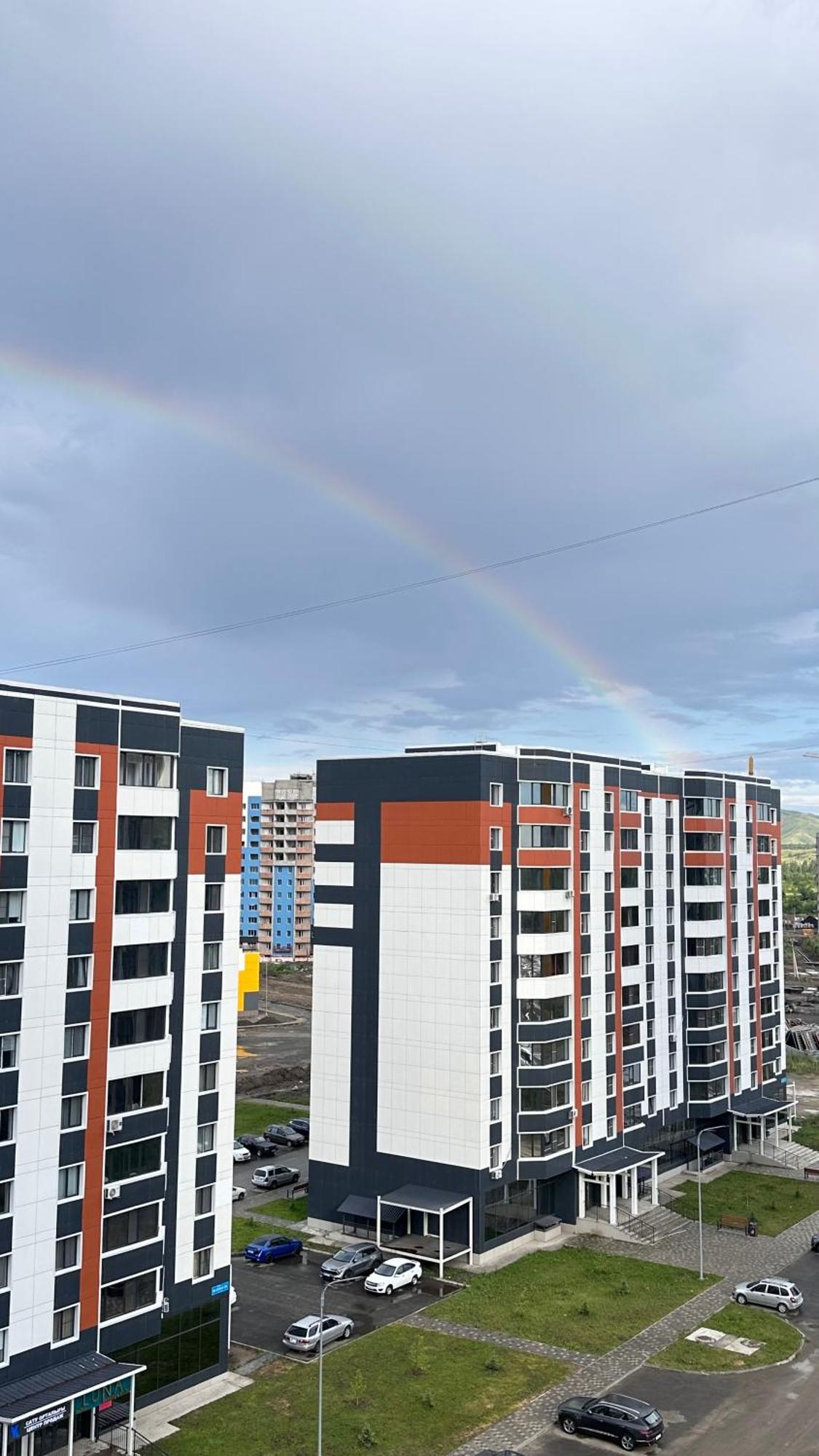 1 Комнатная Драмтеатр 1Bedroom Apartment Ust-Kamenogorsk Luaran gambar